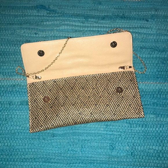 Purse - Picture 2 of 2